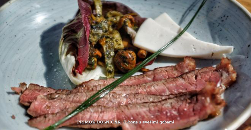 T-bone s svežimi gobami